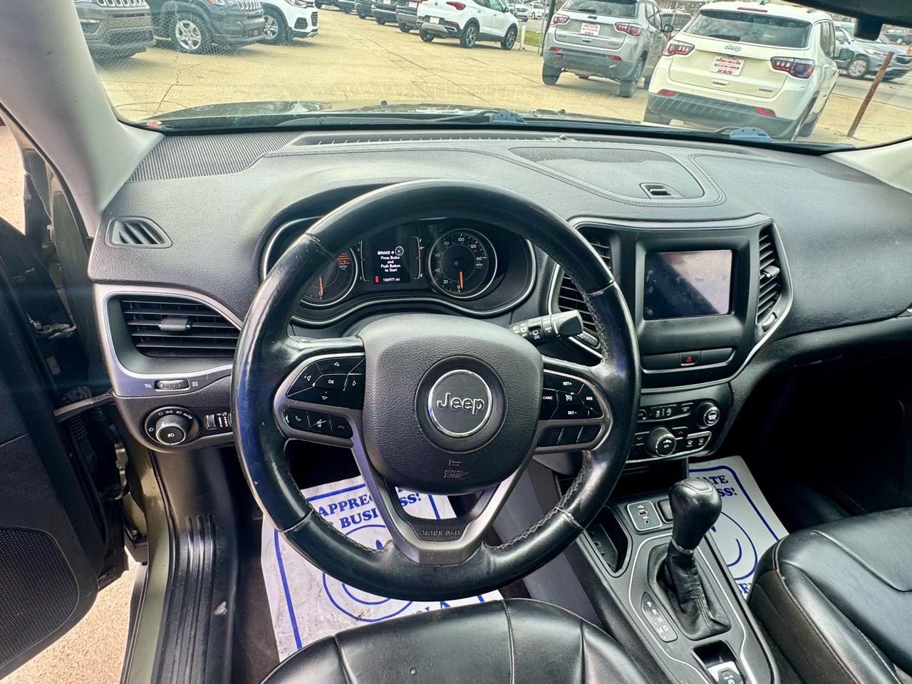 2019 Jeep Cherokee Latitude Plus - Photo 8